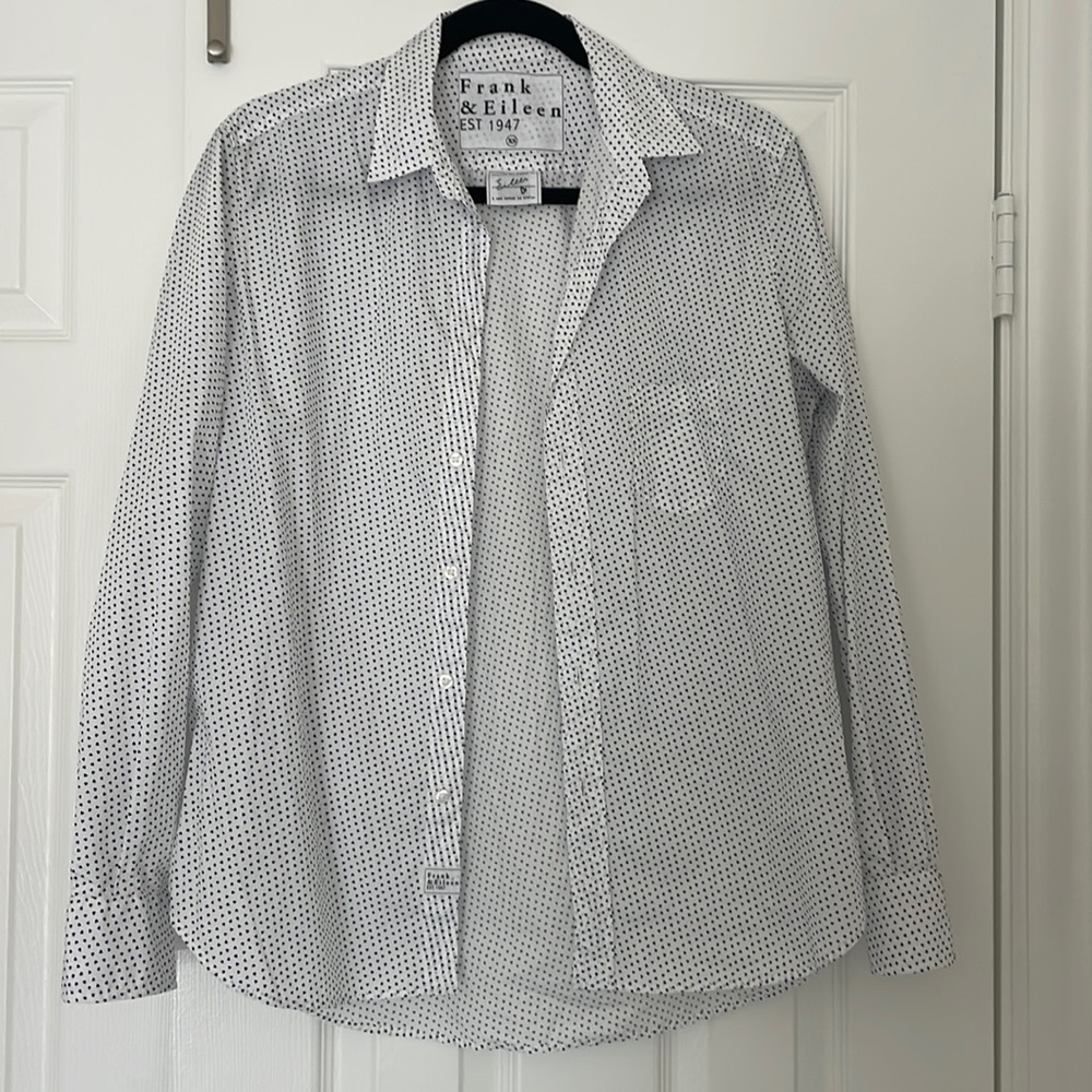 Frank and Eileen shirt. Size x small. Never worn but no tags